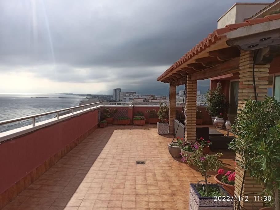 Apartmán Espectacular Terraza Y Vistas En 1A Linea De Playa Cullera Exteriér fotografie